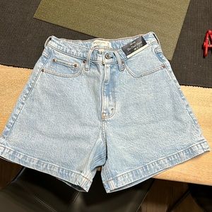 Abercrombie The Dad Short